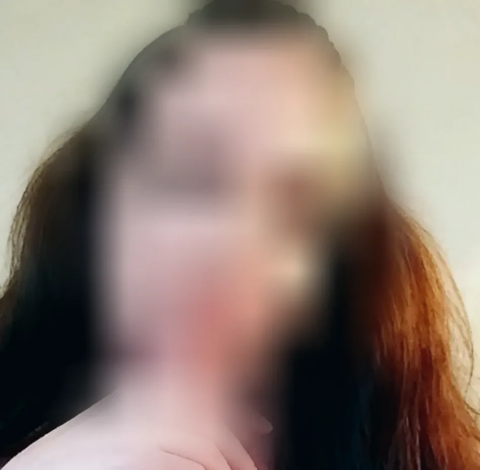 Hayley, 26