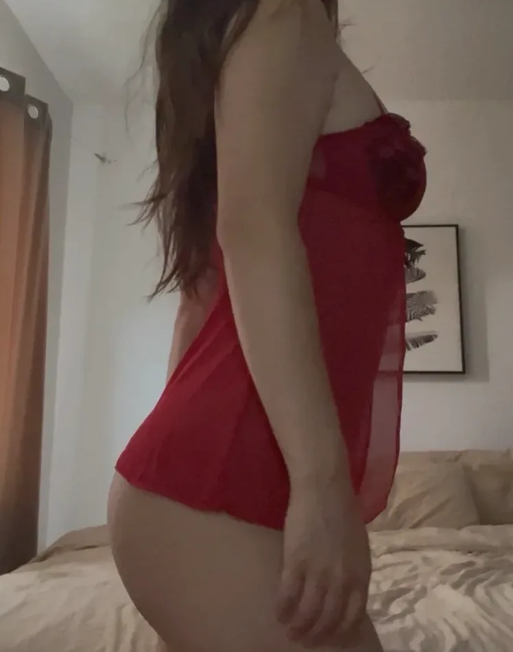 Natalie, 18