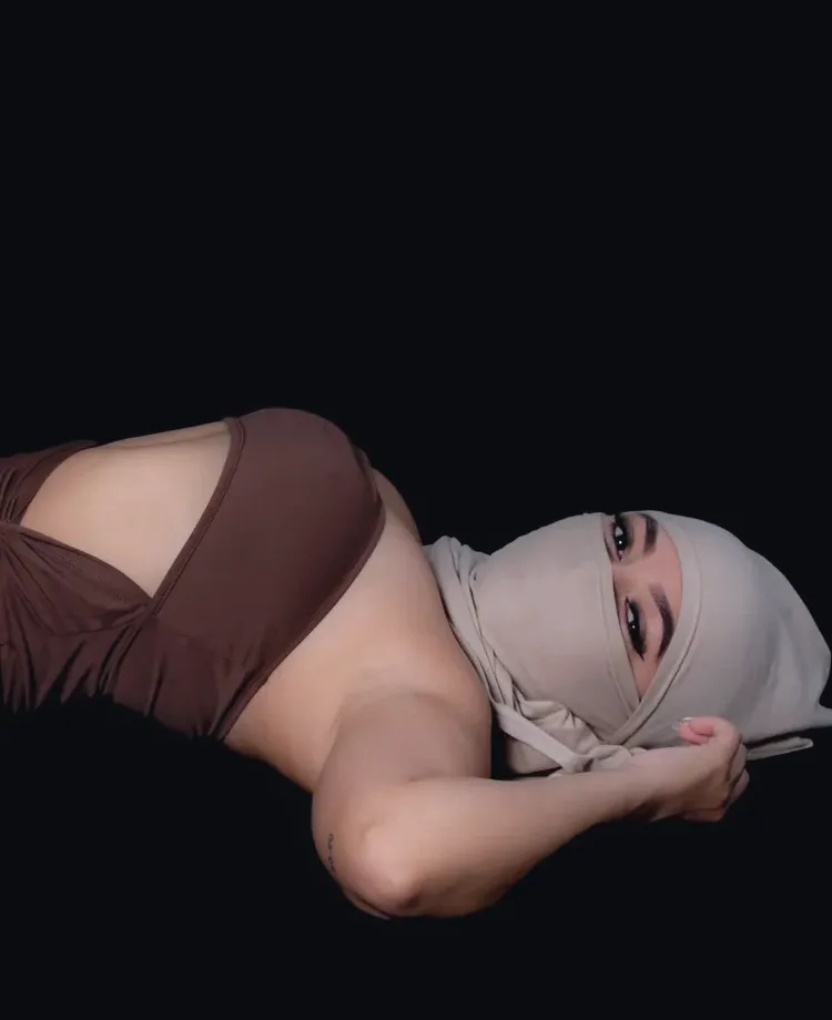 Ola, 25