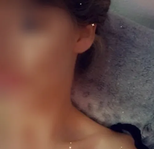 Sofia, 26